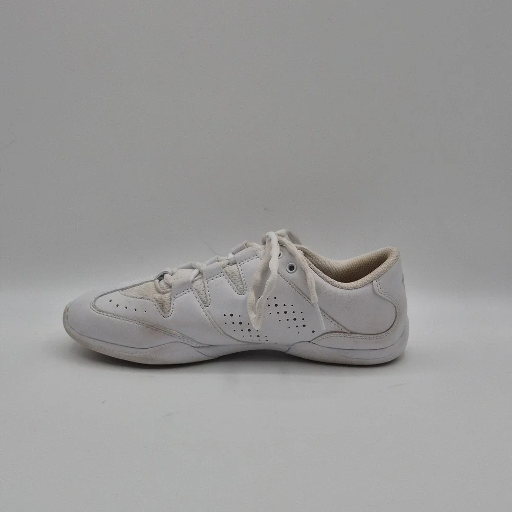 Varsity Spark Shoes Womens Size 7 White Mesh Cheerleading Sneakers 102817